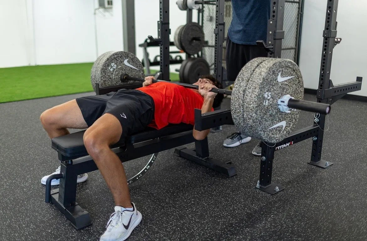Incline bench press